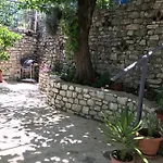 House * Nivice (Vlore)
